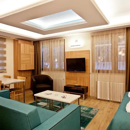 Collage Cihangir 33 4* Isztambul
