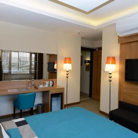 Apartmanhotel Collage Cihangir 33