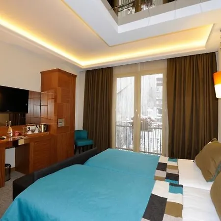 Collage Cihangir 33 4*