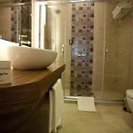 Collage Cihangir 33 Aparthotel Istanbul