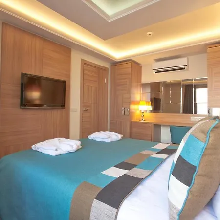 Collage Cihangir 33 Istanbul