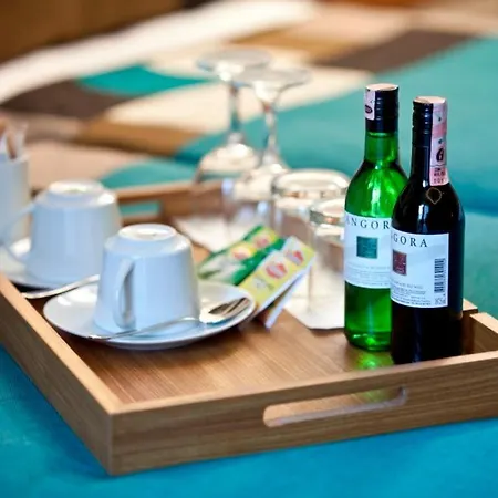 Collage Cihangir 33 2* Istanbul