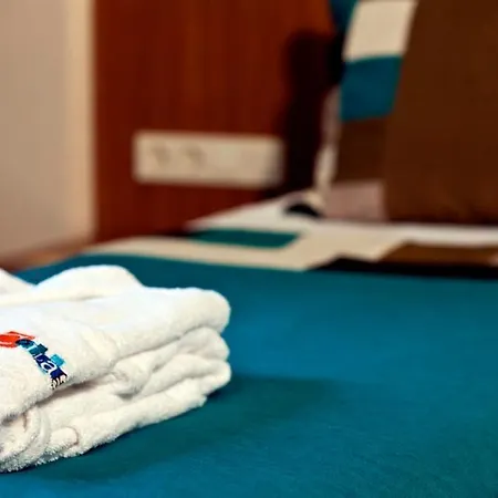 Collage Cihangir 33 Aparthotel