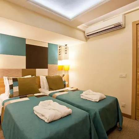 Collage Cihangir 33 Aparthotel 4*