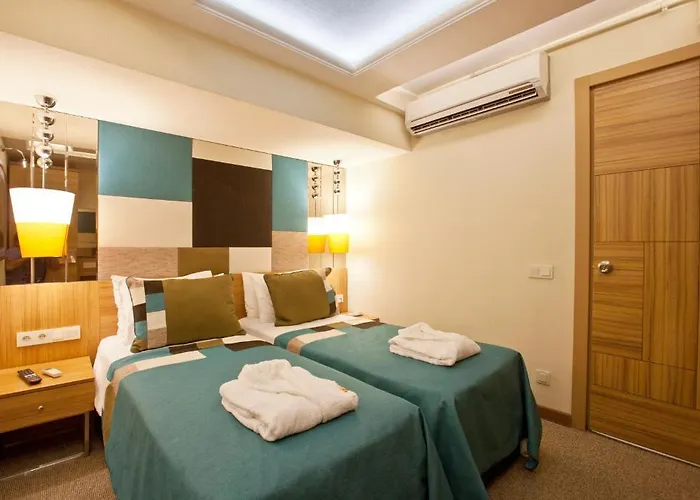 Collage Cihangir 33 Lägenhetshotell 4*