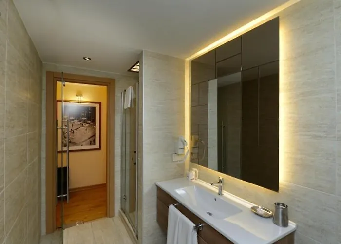 Collage Cihangir 33 4*