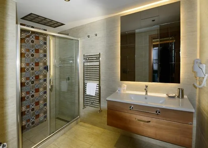 Collage Cihangir 33 Lägenhetshotell Istanbul