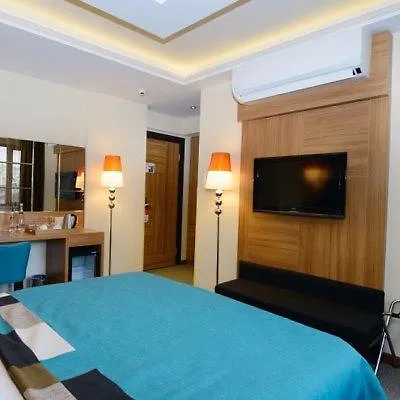 Collage Cihangir 33 4* Istanbul