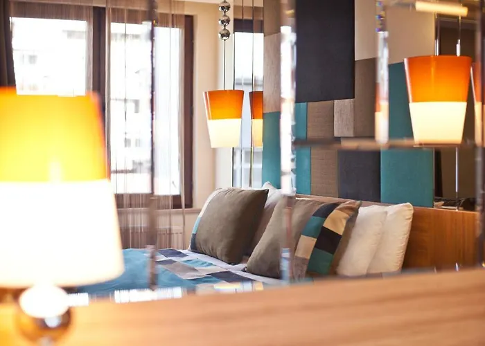 Collage Cihangir 33 Lägenhetshotell Istanbul